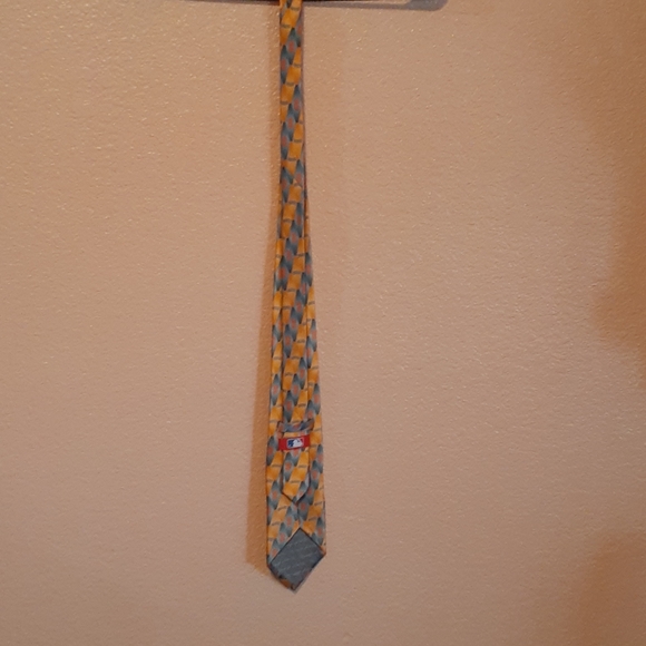 NWOT SFO Giants Tie - Picture 3 of 12